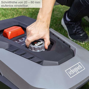 Slátturóbot 470 mm sláttubreidd 18cm 900fm
